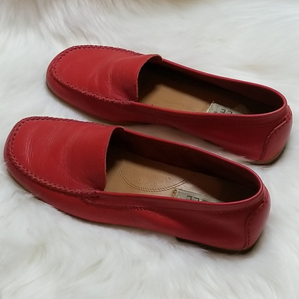 🔴 Nicole Red Leather Red Flats